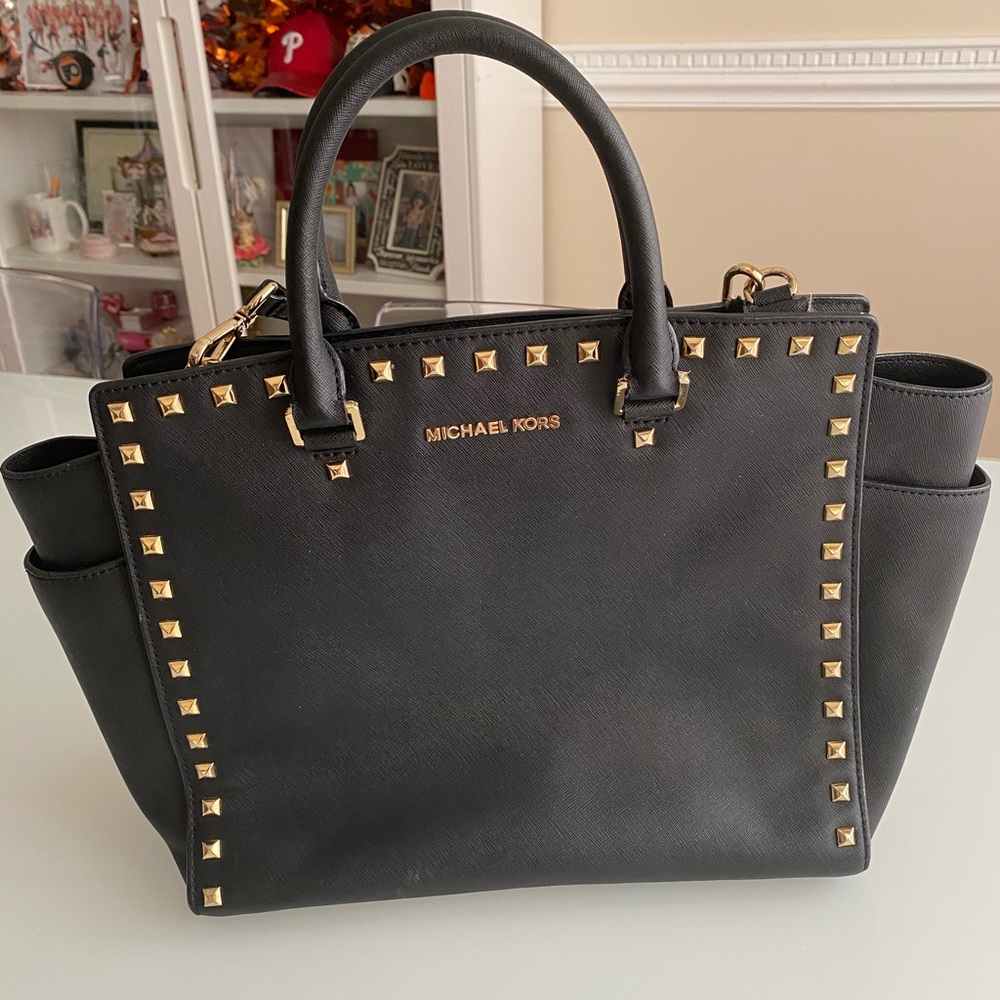 Michael Kors Selma Tote & FREE Wallet!